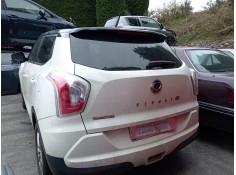 ssangyong tivoli del año 2015