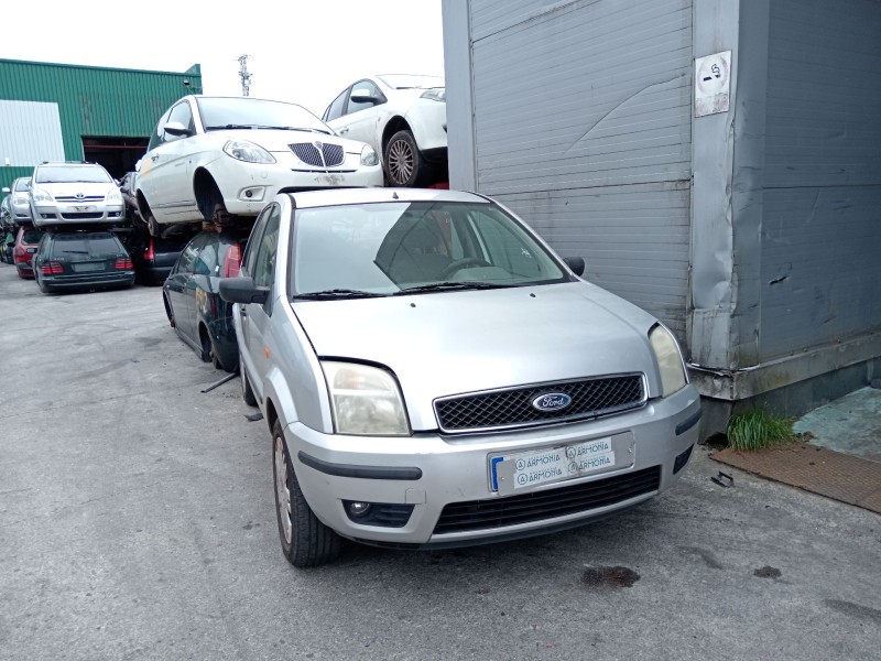 ford fusion (ju_) del año 2004