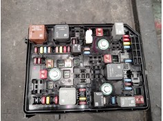 Recambio de caja reles / fusibles para opel astra k (b16) 1.6 cdti (68) referencia OEM IAM 39040853 15514069 