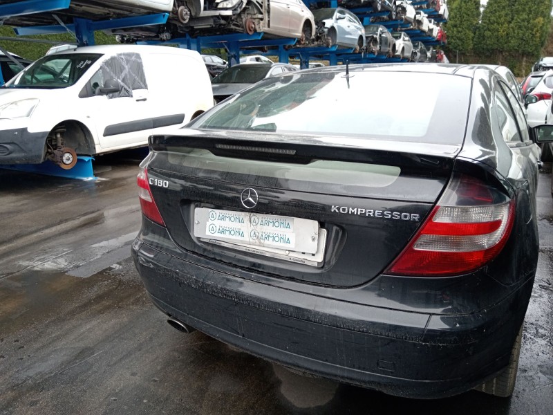 mercedes-benz clase c coupé (cl203) del año 2004