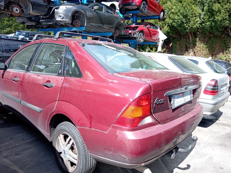 ford focus i sedán (dfw) del año 2002