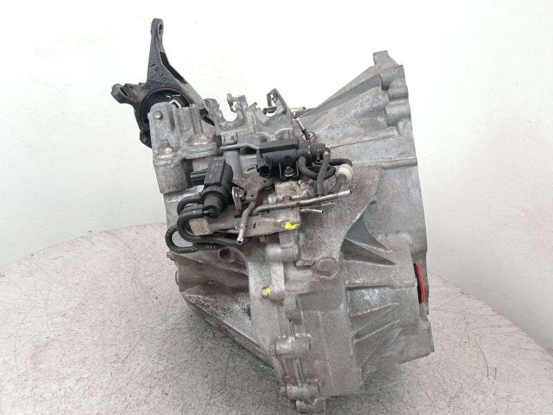 Recambio de caja cambios para mazda 3 lim. () center-line referencia OEM IAM 4TH0506125 D6040 