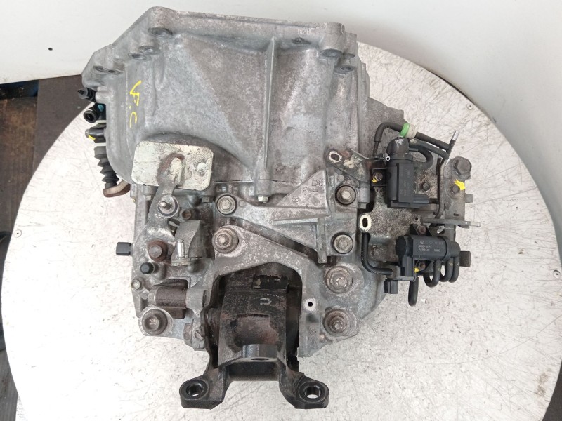 Recambio de caja cambios para mazda 3 lim. () center-line referencia OEM IAM 4TH0506125 D6040 