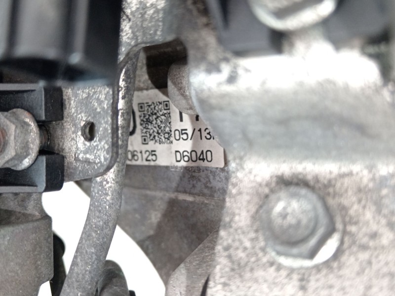 Recambio de caja cambios para mazda 3 lim. () center-line referencia OEM IAM 4TH0506125 D6040 