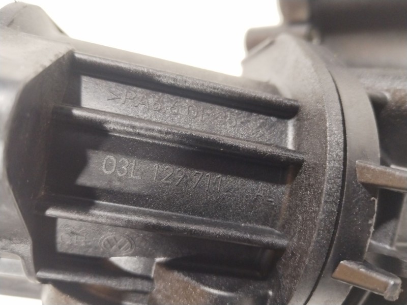 Recambio de colector admision para skoda fabia ii (542) 1.6 tdi referencia OEM IAM 03L129711AL  