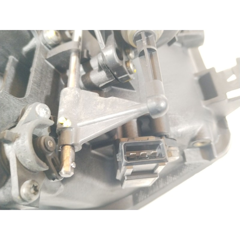 Recambio de colector admision para bmw serie 3 coupe (e46) 330 cd referencia OEM IAM 7789287B 7789247C 7789329B