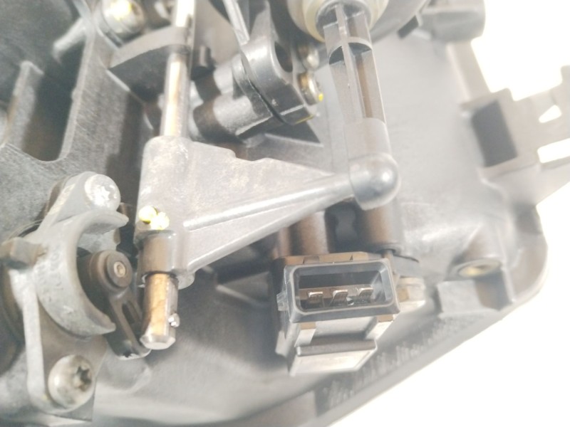 Recambio de colector admision para bmw serie 3 coupe (e46) 330 cd referencia OEM IAM 7789287B 7789247C 7789329B