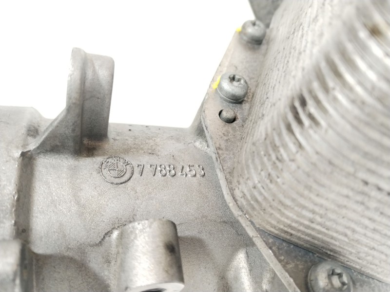 Recambio de soporte filtro aceite para bmw x5 (e70) 3.0d referencia OEM IAM 7788453  