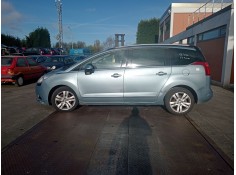 peugeot 5008 (0u_, 0e_) del año 2012