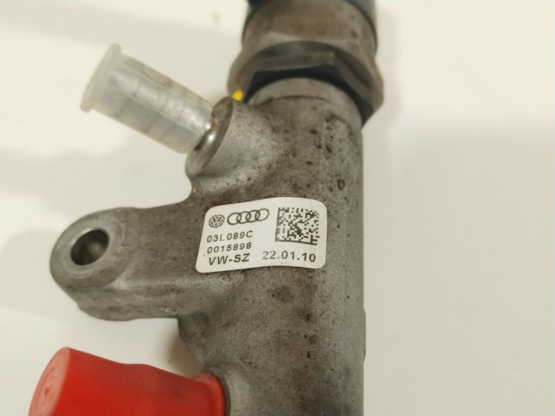 Recambio de rampa inyectora para volkswagen passat berlina (3c2) advance plus referencia OEM IAM 03L089G 03L089C 057130764H