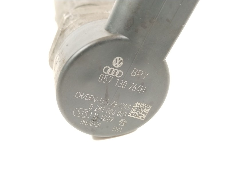 Recambio de rampa inyectora para volkswagen passat berlina (3c2) advance plus referencia OEM IAM 03L089G 03L089C 057130764H