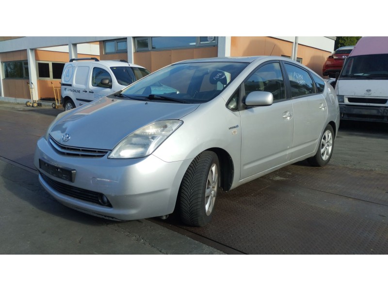 toyota prius liftback (_w2_) del año 2008