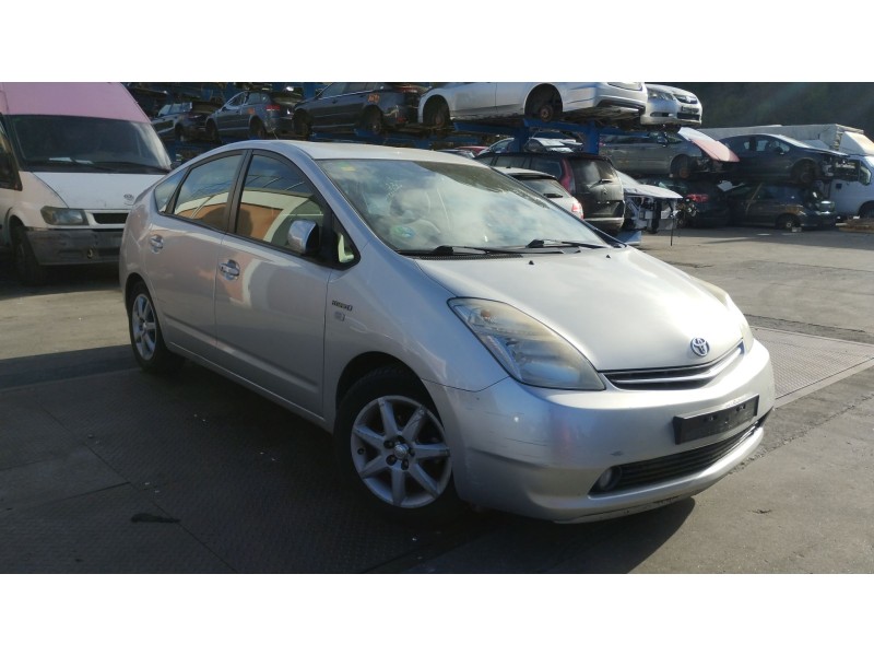 toyota prius liftback (_w2_) del año 2008