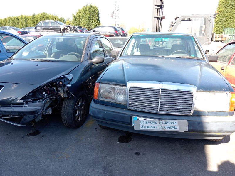 mercedes-benz 124 sedán (w124) del año 1997
