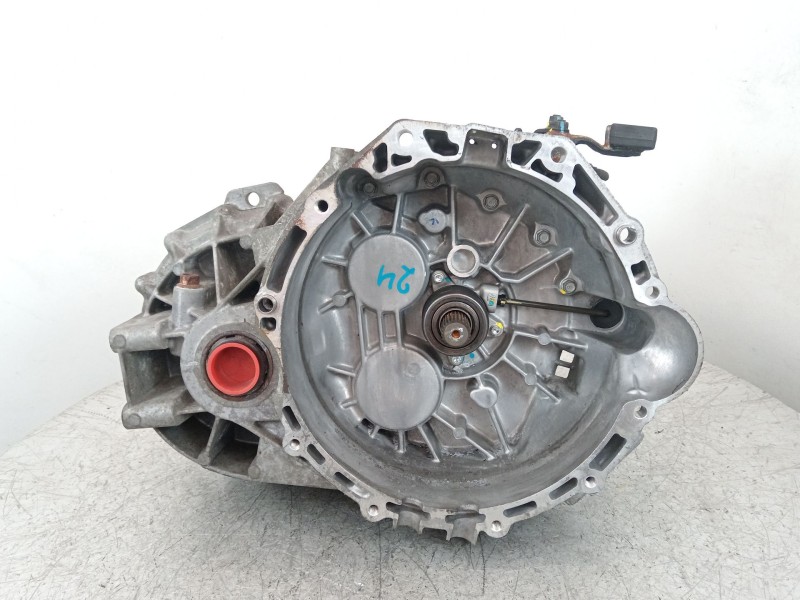 Recambio de caja cambios para ssangyong korando line 4x2 referencia OEM IAM G120911714  