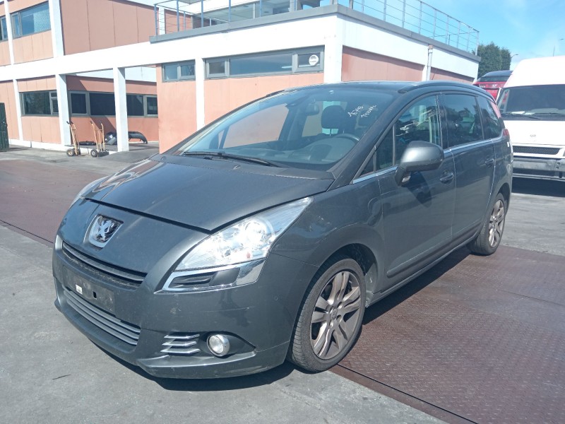 peugeot 5008 (0u_, 0e_) del año 2011
