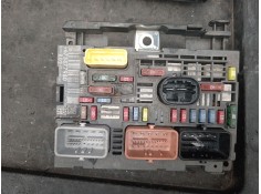 Recambio de caja reles / fusibles para peugeot 5008 (0u_, 0e_) 2.0 hdi 150 / bluehdi 150 referencia OEM IAM 9675877980 BSMR0200 