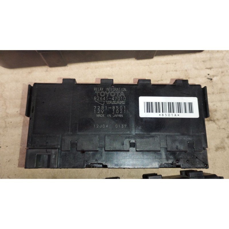 Recambio de caja reles / fusibles para toyota prius liftback (_w2_) 1.5 hybrid (nhw20_) referencia OEM IAM 8264147010 72818501 