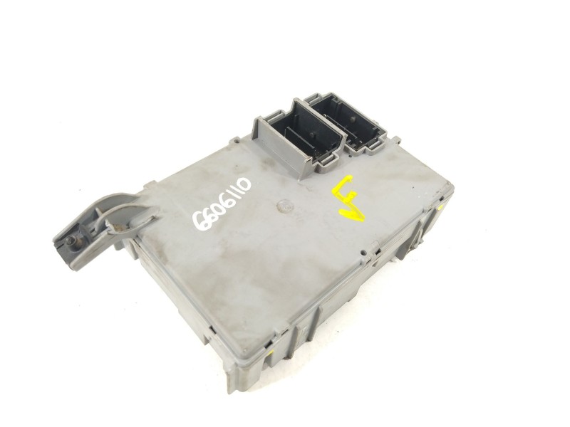 Recambio de caja reles / fusibles para peugeot bipper (aa_) 1.4 hdi referencia OEM IAM 1364889080 28275589 