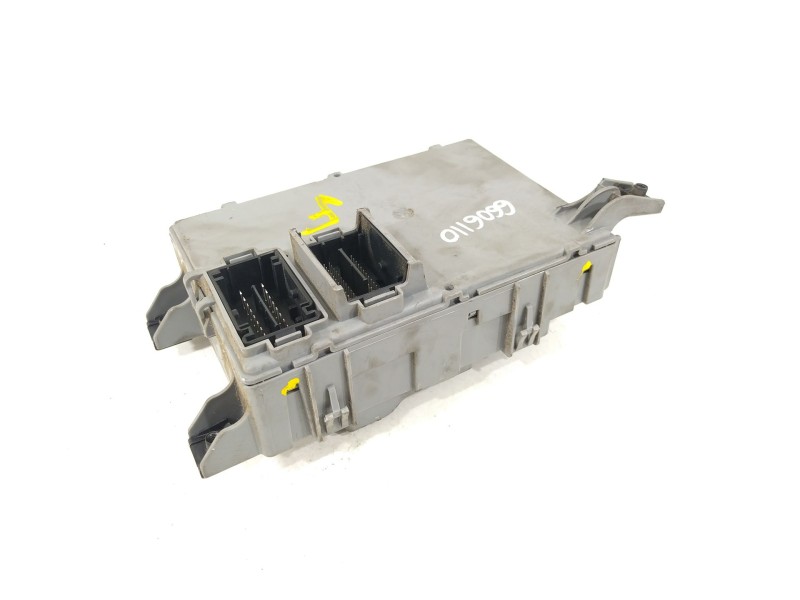 Recambio de caja reles / fusibles para peugeot bipper (aa_) 1.4 hdi referencia OEM IAM 1364889080 28275589 