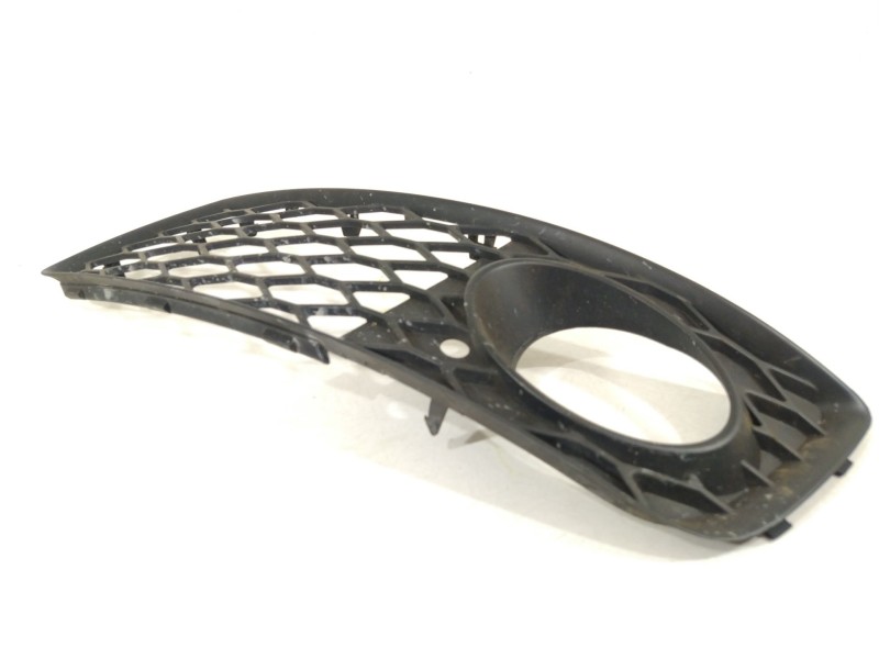 Recambio de rejilla paragolpes izquierda para audi a4 b6 (8e2) 2.0 referencia OEM IAM 8E0807681E  