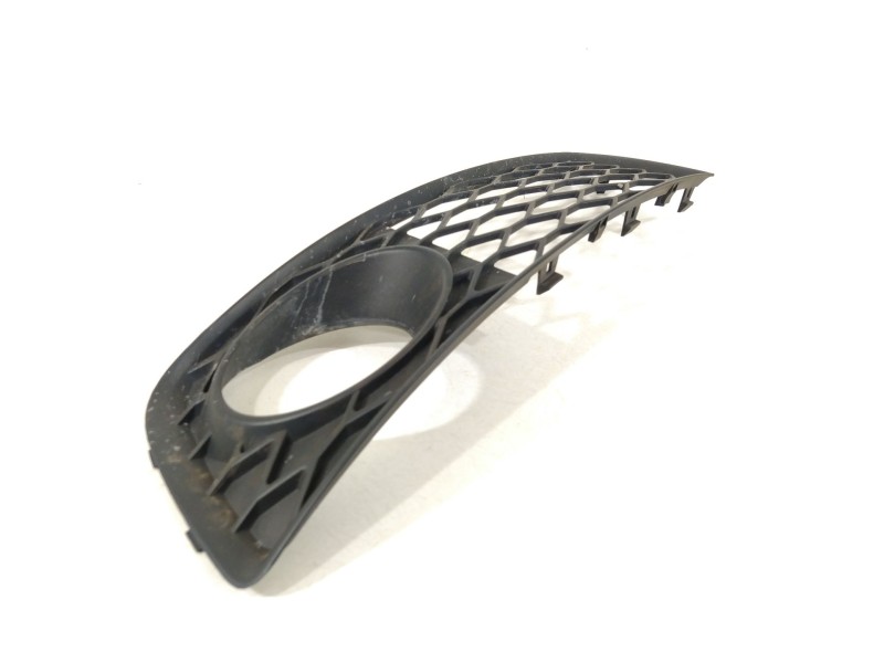Recambio de rejilla paragolpes izquierda para audi a4 b6 (8e2) 2.0 referencia OEM IAM 8E0807681E  
