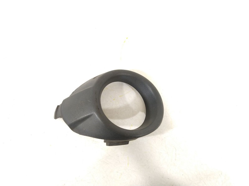 Recambio de rejilla paragolpes izquierda para ford fiesta vi (cb1, ccn) 1.6 tdci referencia OEM IAM 8A6115A223A  