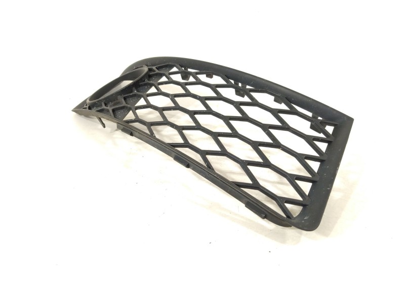 Recambio de rejilla paragolpes derecha para audi a4 b6 (8e2) 2.0 referencia OEM IAM 8E0807682E  