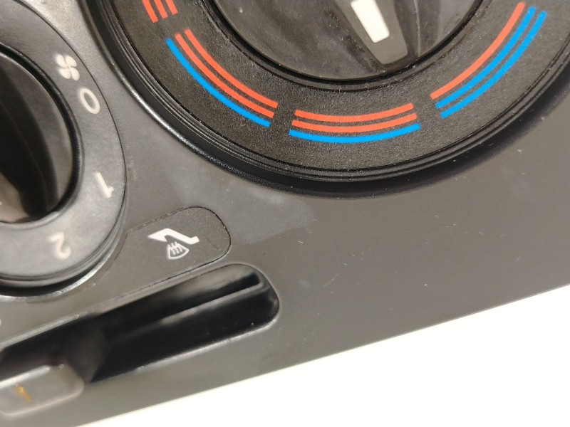 Recambio de mando calefaccion / aire acondicionado para peugeot bipper (aa_) 1.4 hdi referencia OEM IAM 6490K4  