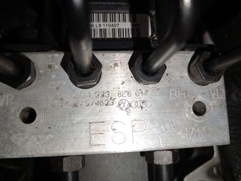 Recambio de abs para audi a4 b7 (8ec) 2.0 tdi quattro referencia OEM IAM 8E0614517BH 0265234333 8E0910517J