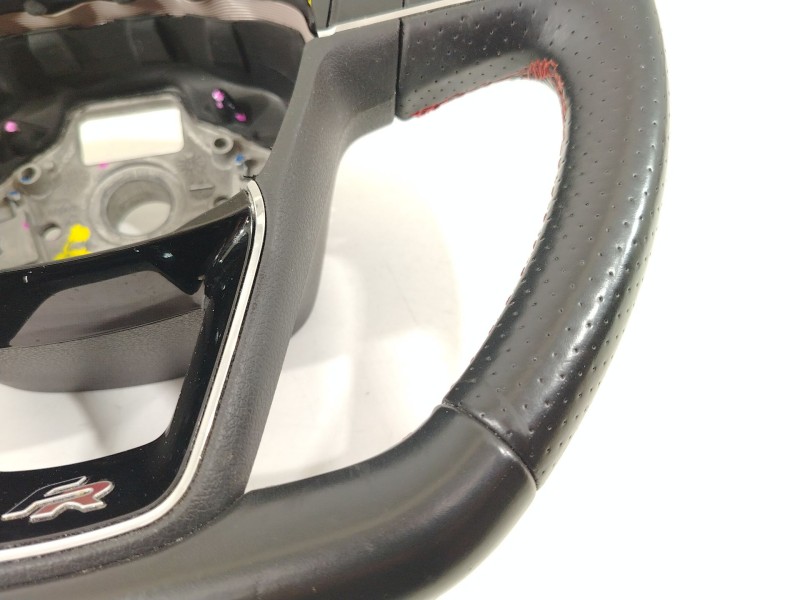 Recambio de volante para seat leon st (5f8) 1.5 tsi referencia OEM IAM 575419091H  