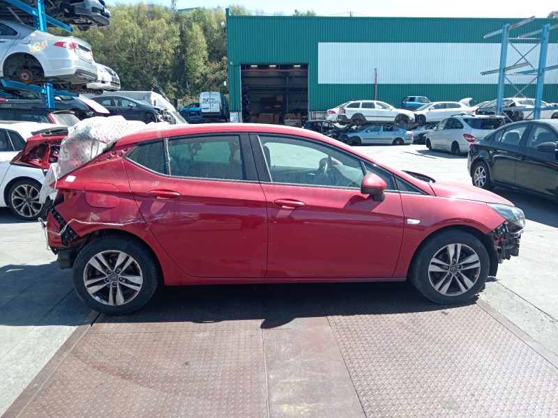 opel astra k (b16) del año 2020