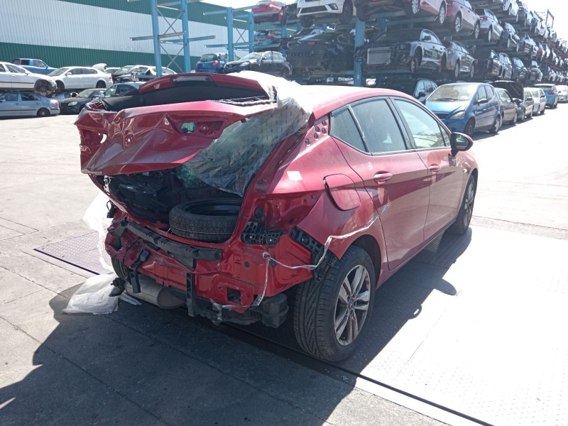 opel astra k (b16) del año 2020