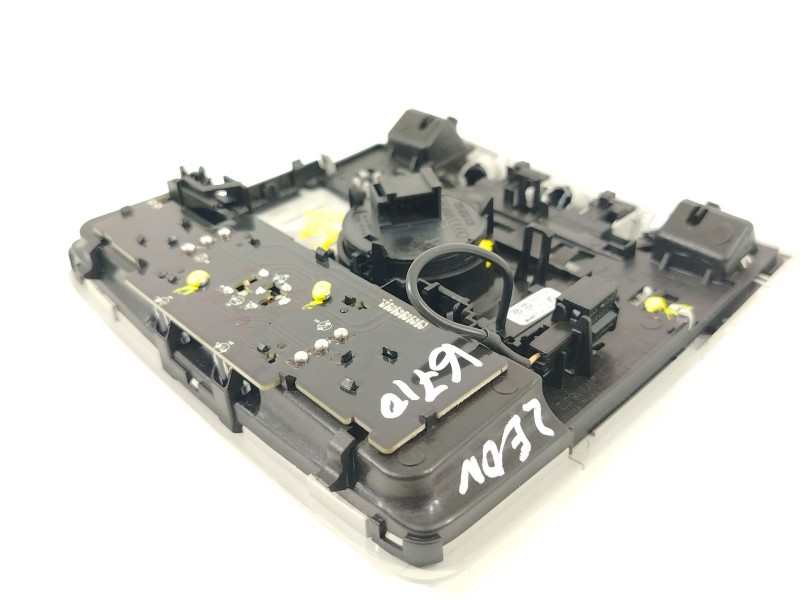 Recambio de luz interior para seat leon st (5f8) 1.5 tsi referencia OEM IAM 5F0947105AQ  