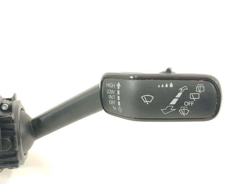 Recambio de mando intermitentes para seat leon st (5f8) 1.5 tsi referencia OEM IAM 5Q1953507B  
