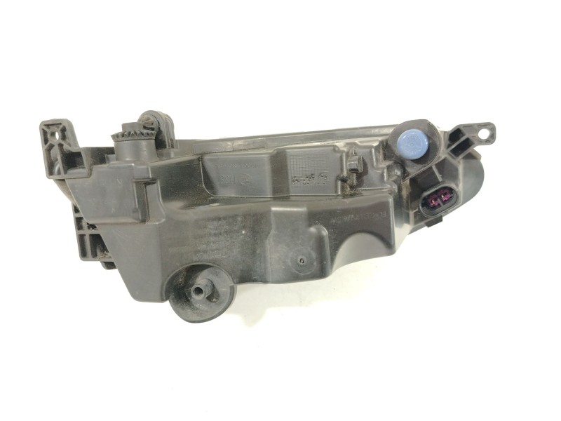 Recambio de faro antiniebla derecho para seat leon st (5f8) 1.5 tsi referencia OEM IAM 5F0941702C  