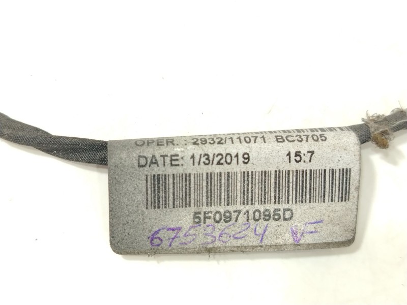 Recambio de cable para seat leon st (5f8) 1.5 tsi referencia OEM IAM 5F0971095D  