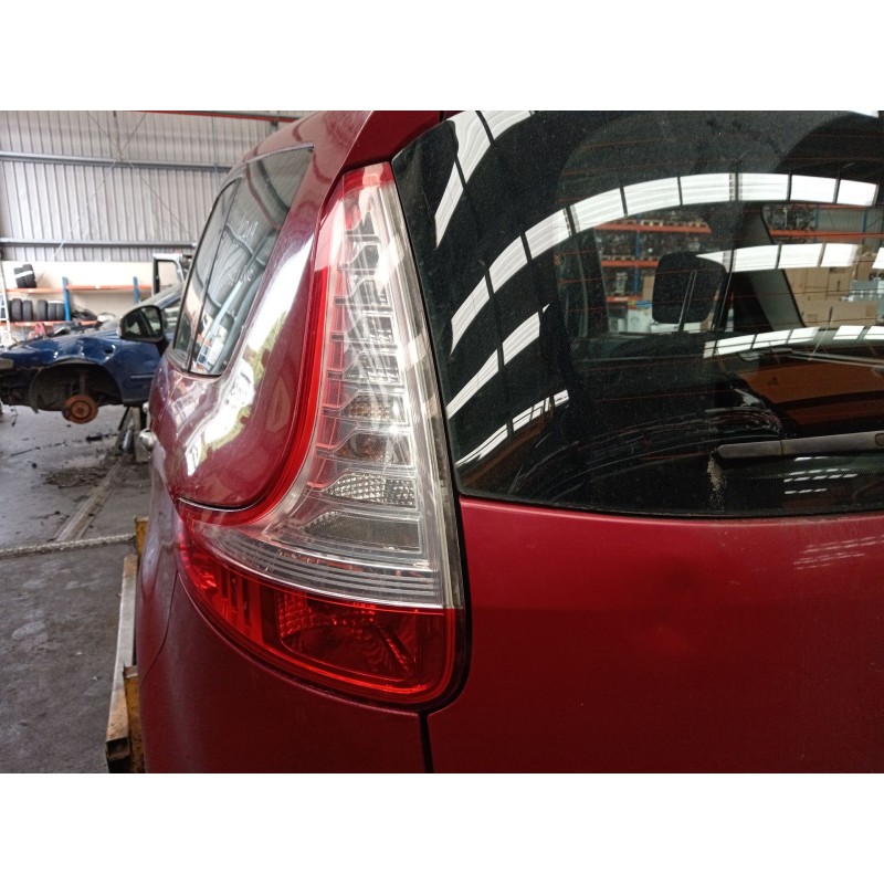 Recambio de piloto trasero izquierdo para renault grand scénic iii (jz0/1_) 1.9 dci referencia OEM IAM 265550014R  