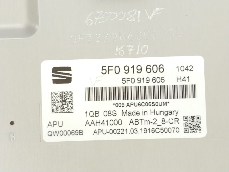 Recambio de pantalla multifuncion para seat leon st (5f8) 1.5 tsi referencia OEM IAM 5F0919606  