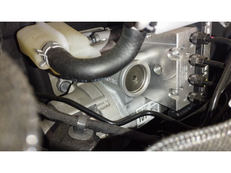 Recambio de abs para hyundai kona (os, ose, osi) 1.6 gdi hybrid referencia OEM IAM 58500DF000  