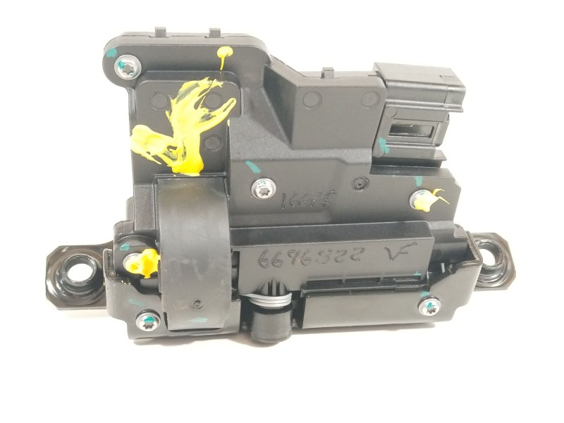 Recambio de cerradura maletero / porton para omoda omoda 5 referencia OEM IAM 554001715AA  