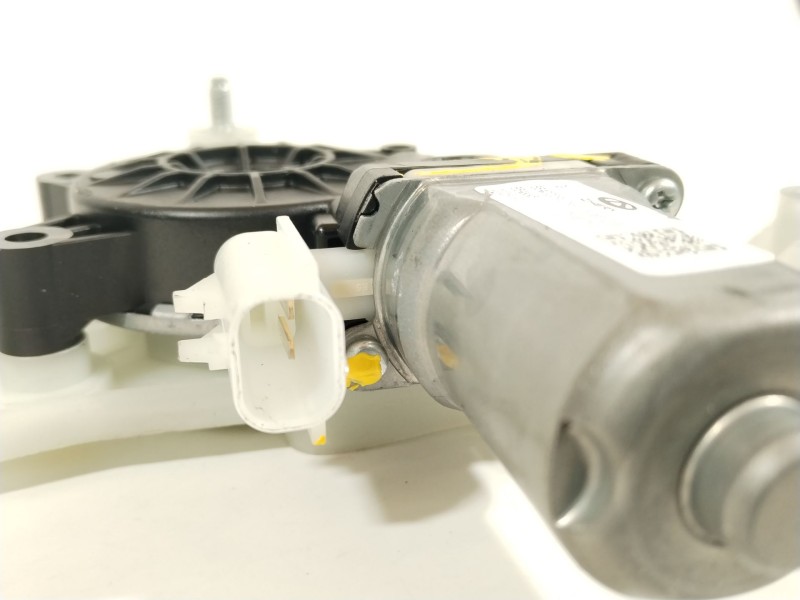 Recambio de elevalunas delantero derecho para omoda omoda 5 referencia OEM IAM 554000967AA  