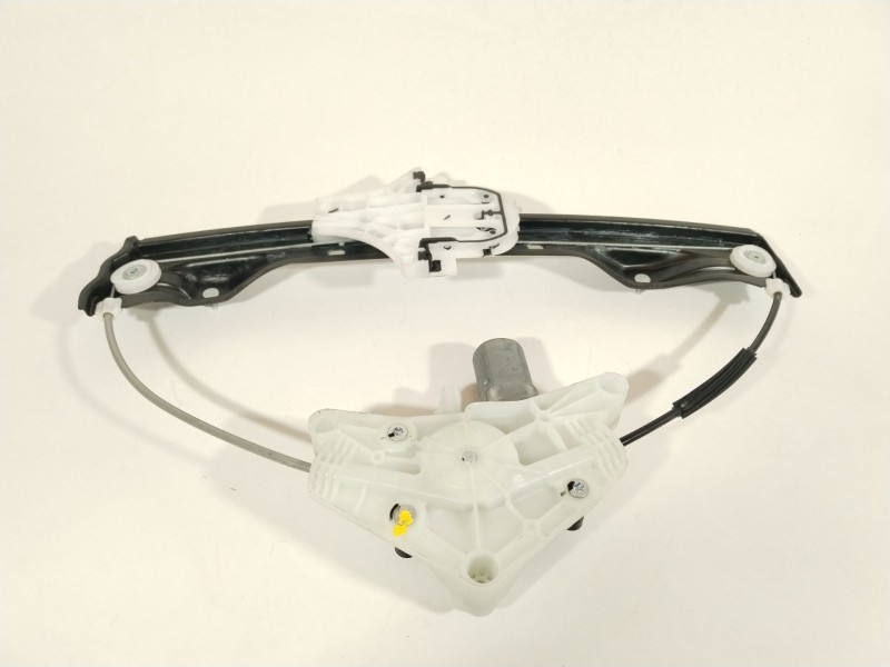 Recambio de elevalunas trasero derecho para omoda omoda 5 referencia OEM IAM 554000969AA  