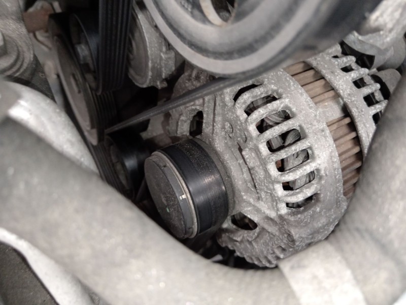 Recambio de alternador para ford mondeo iv (ba7) 2.0 tdci referencia OEM IAM 6G9N10300ADB 0121615021 