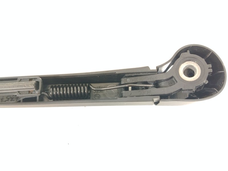 Recambio de brazo limpia trasero para omoda omoda 5 referencia OEM IAM 608000189AA  