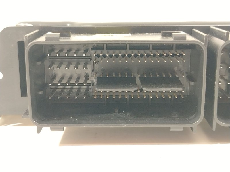 Recambio de centralita motor uce para omoda omoda 5 referencia OEM IAM 131000694AA F01R00D1RZ 