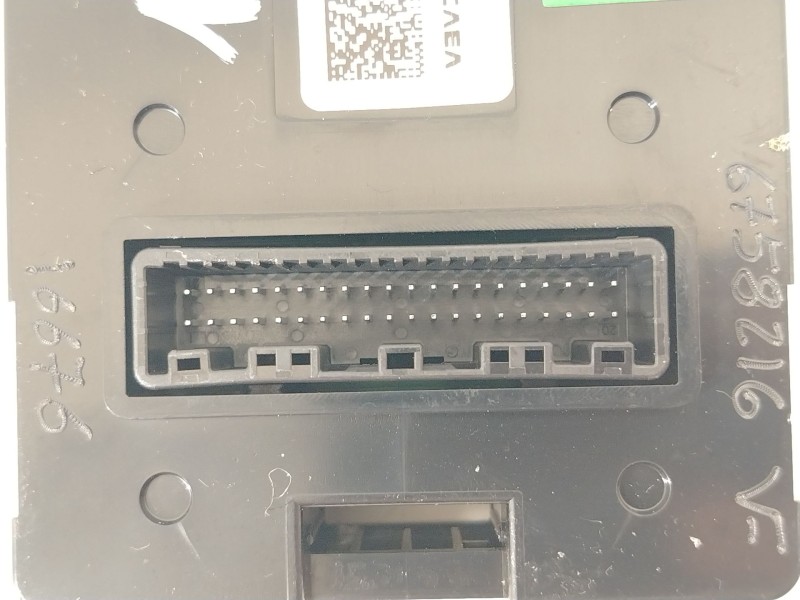 Recambio de modulo electronico para omoda omoda 5 referencia OEM IAM 301003261AA  