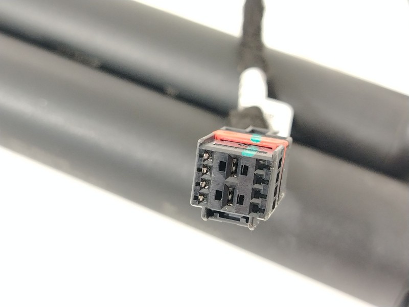 Recambio de amortiguadores maletero / porton para omoda omoda 5 referencia OEM IAM 554001234AA 554001235AA 