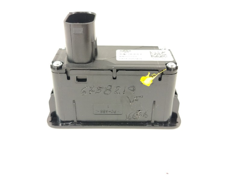 Recambio de interruptor para omoda omoda 5 referencia OEM IAM 808001505AA  