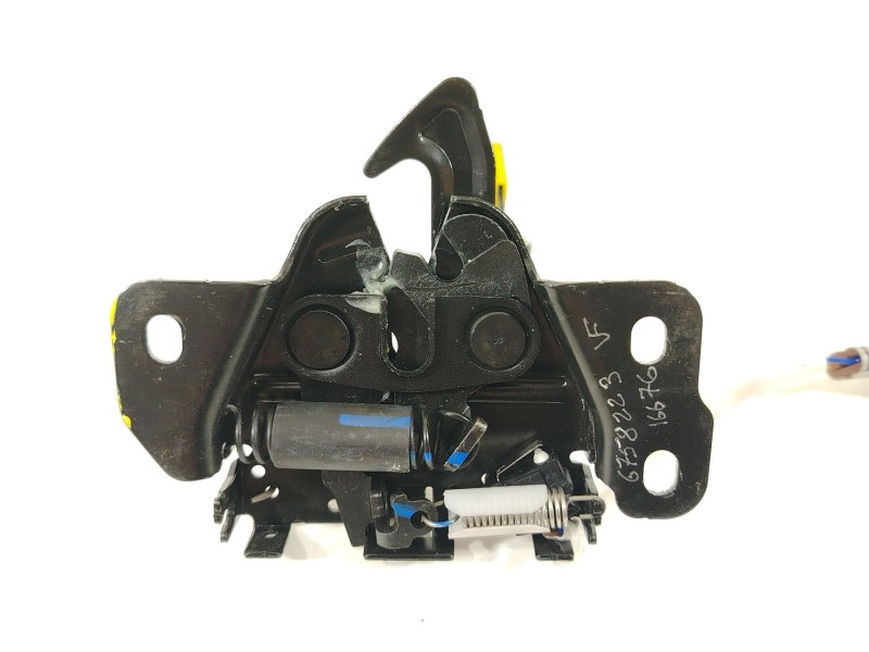 Recambio de cerradura capot para omoda omoda 5 referencia OEM IAM 554001063AA  